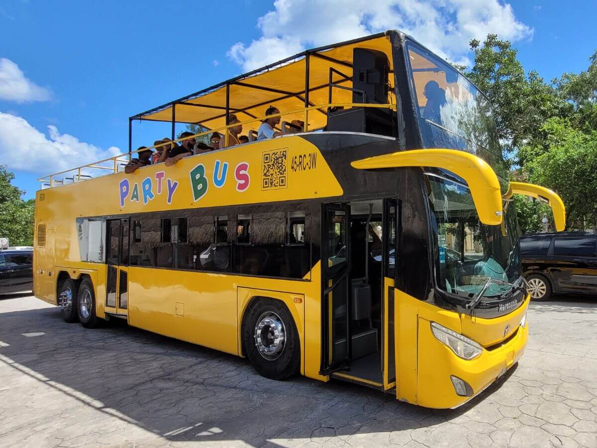 party bus rental in Cancun